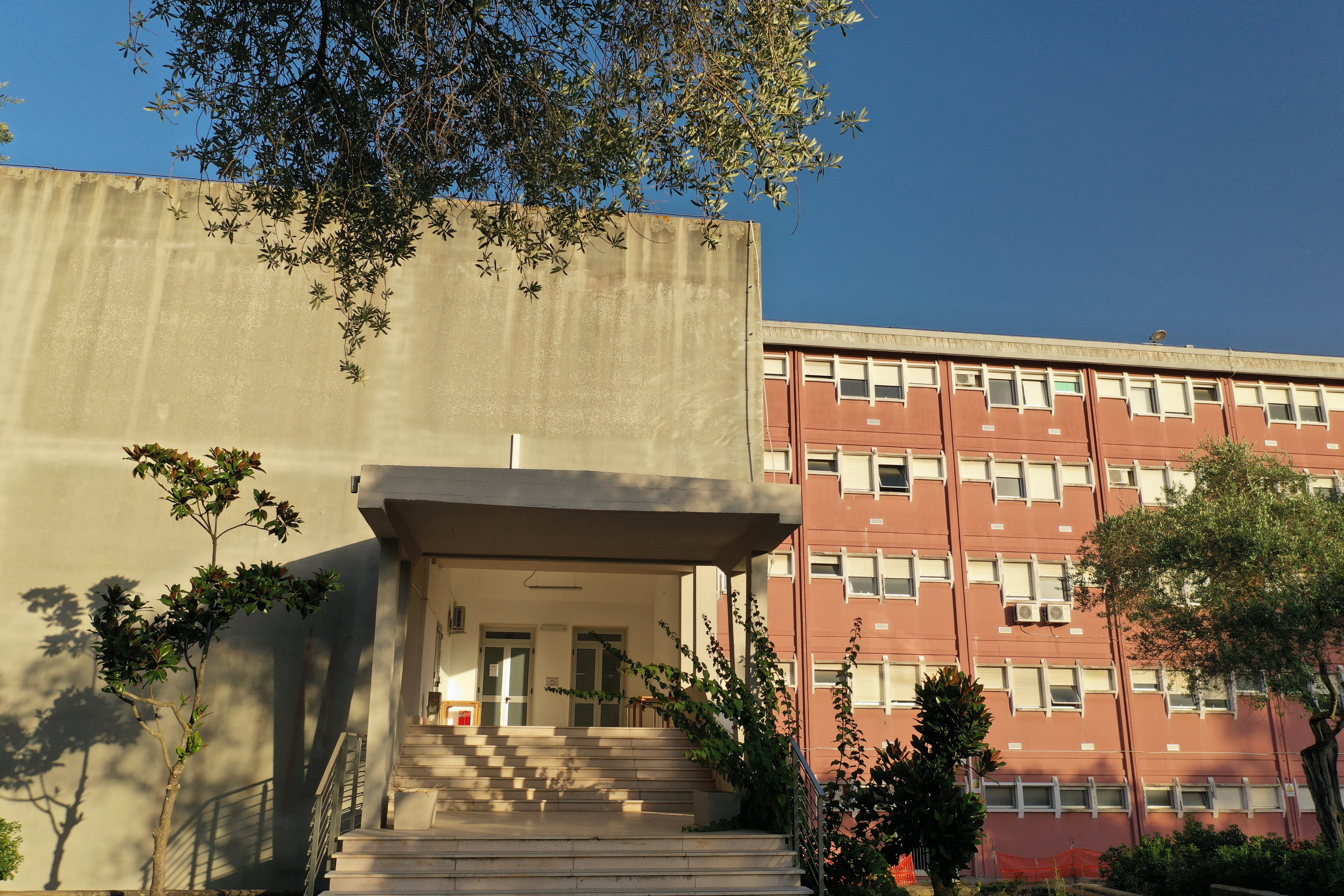 Ingresso del Dipartimento di Medicina Veterinaria Sassari